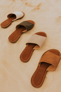 Roolee Karamelo Sandal