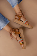 Load image into Gallery viewer, Roolee Bily Platform Sandal
