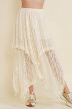 Load image into Gallery viewer, LAYERED FLORAL MIDI SKIRT
