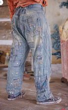 Load image into Gallery viewer, MP Porter Denims Pants 884

