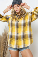 Load image into Gallery viewer, Plaid Button Up Shirt
